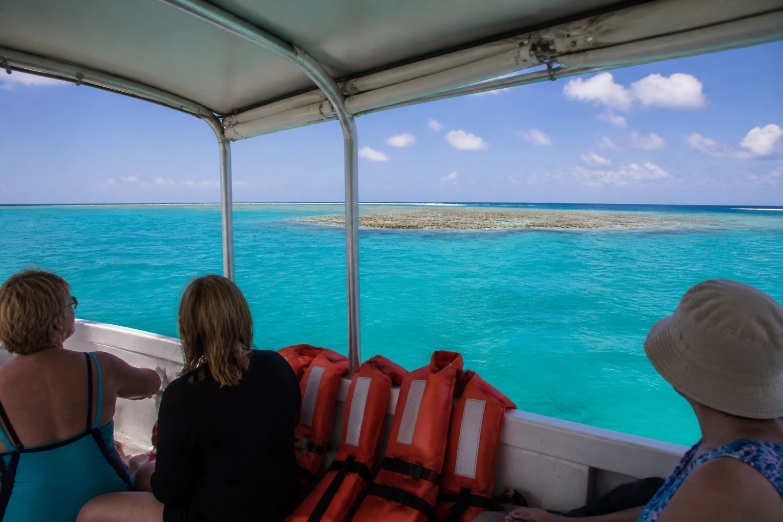 Boat excursion across the water near Hol Chan Marine Reserve